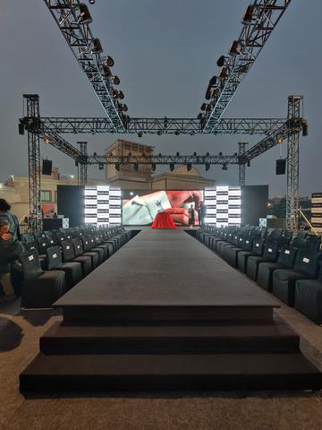 Event Execution - Fashion Show